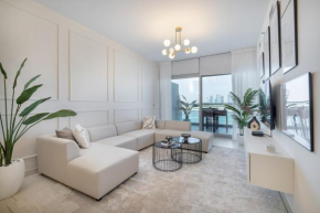 Sophisticated 1-Bedroom Apartment for 2 in Palm Jumeirah